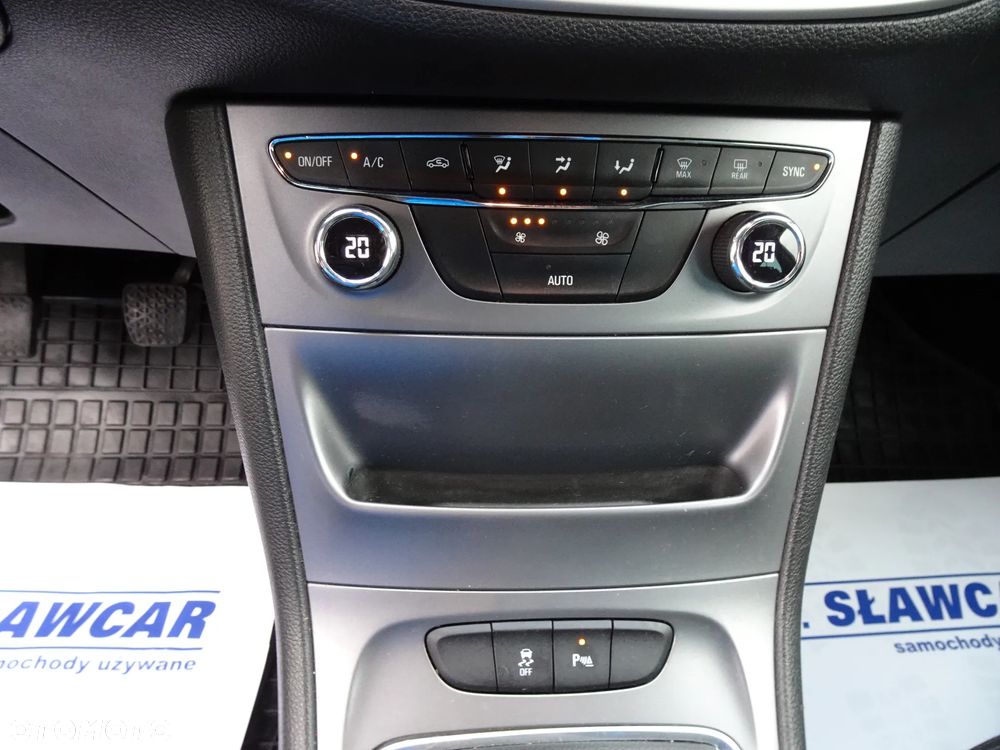 Opel Astra 1.6 CDTI Enjoy - 33