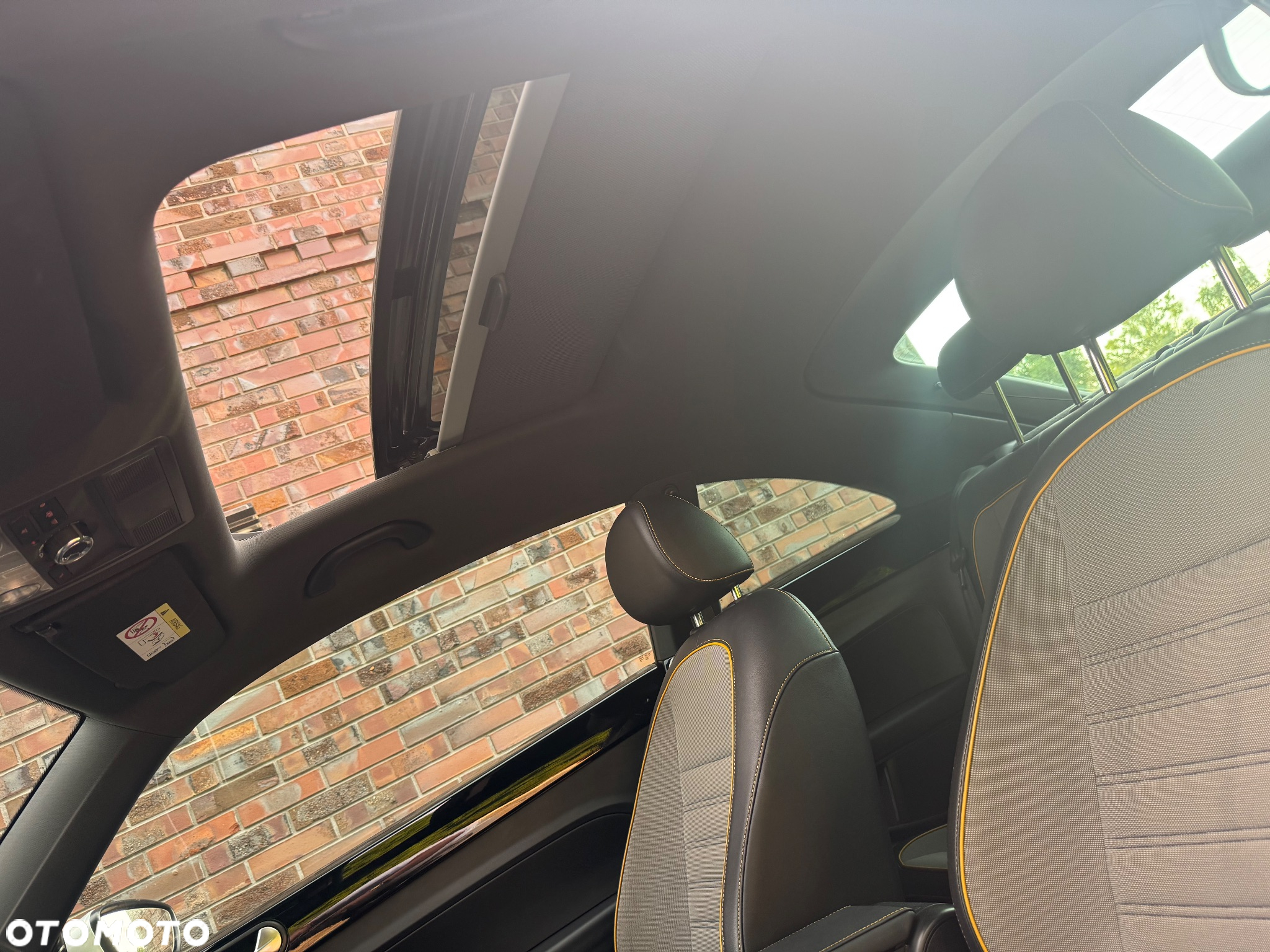 Volkswagen Beetle The 2.0 TDI DPF Blue Motion Technologie Dune - 40