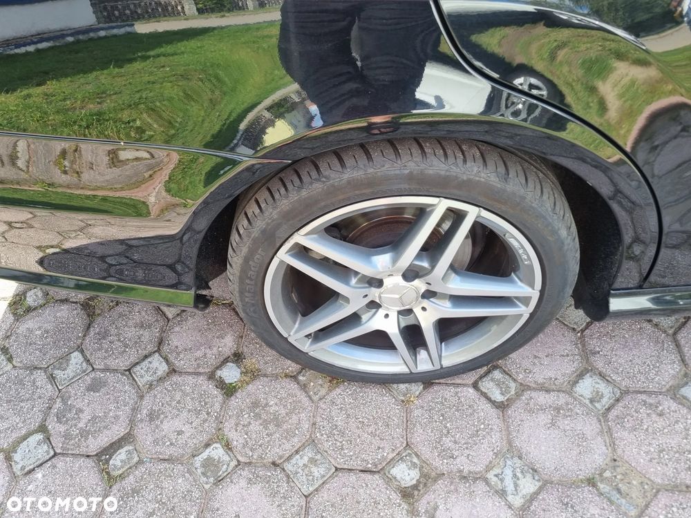 Mercedes-Benz Klasa E 350 CDI DPF 4Matic BlueEFFICIENCY 7G-TRONIC Avantgarde - 22