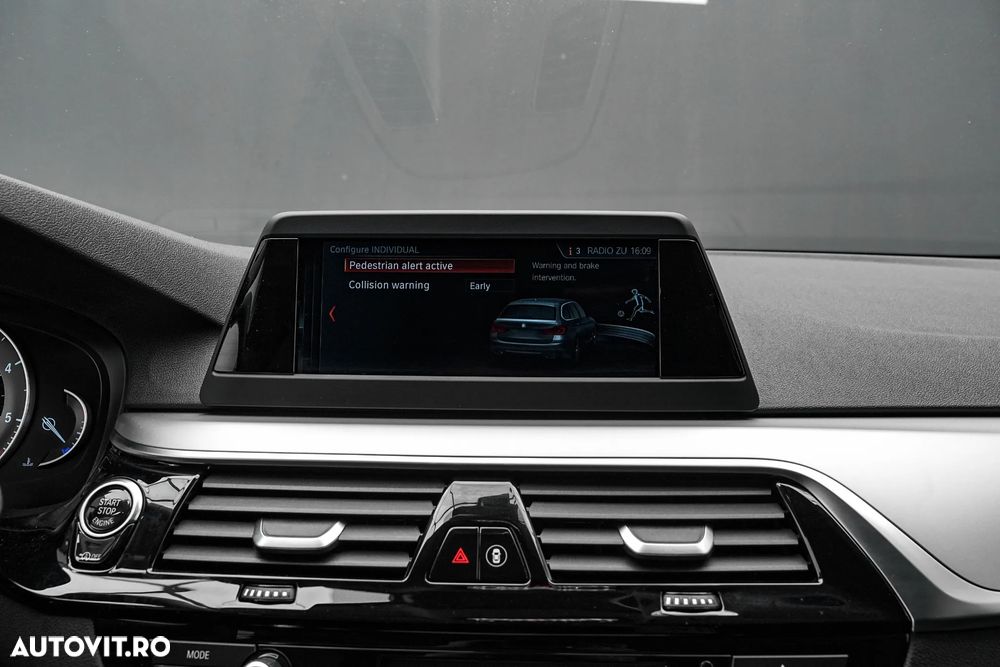 BMW Seria 5 520d Aut. Sport Line - 25