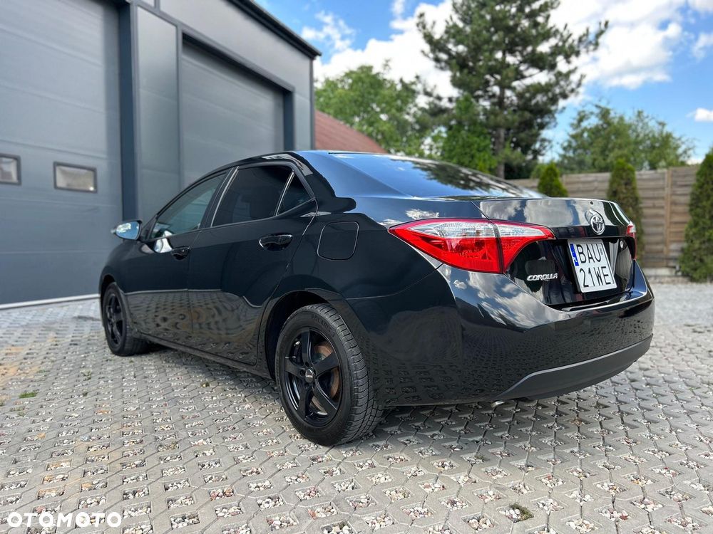 Toyota Corolla 1.8 LE - 4