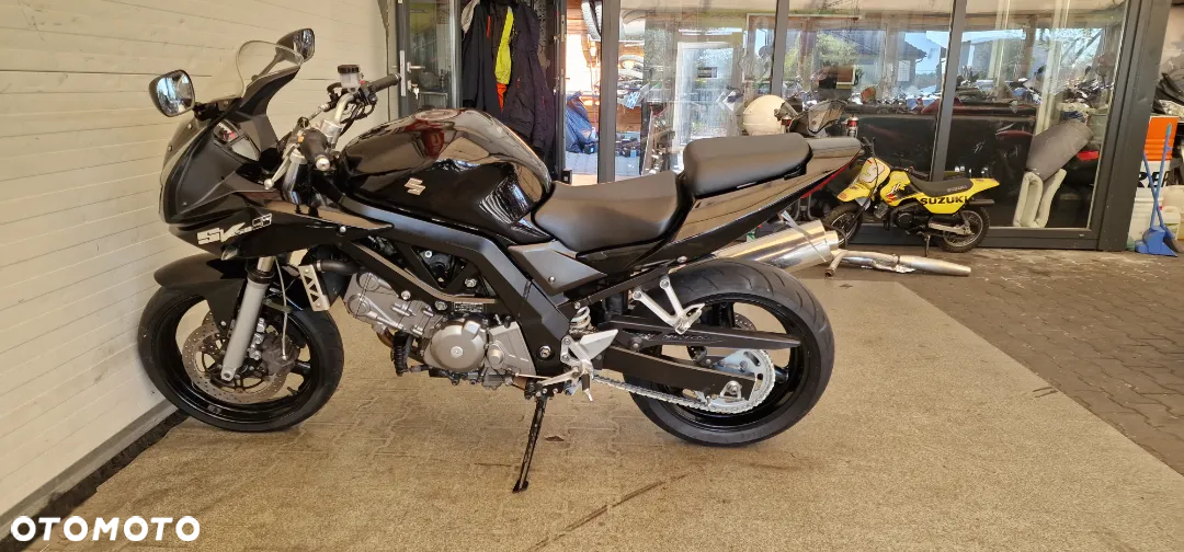 Suzuki SV - 20