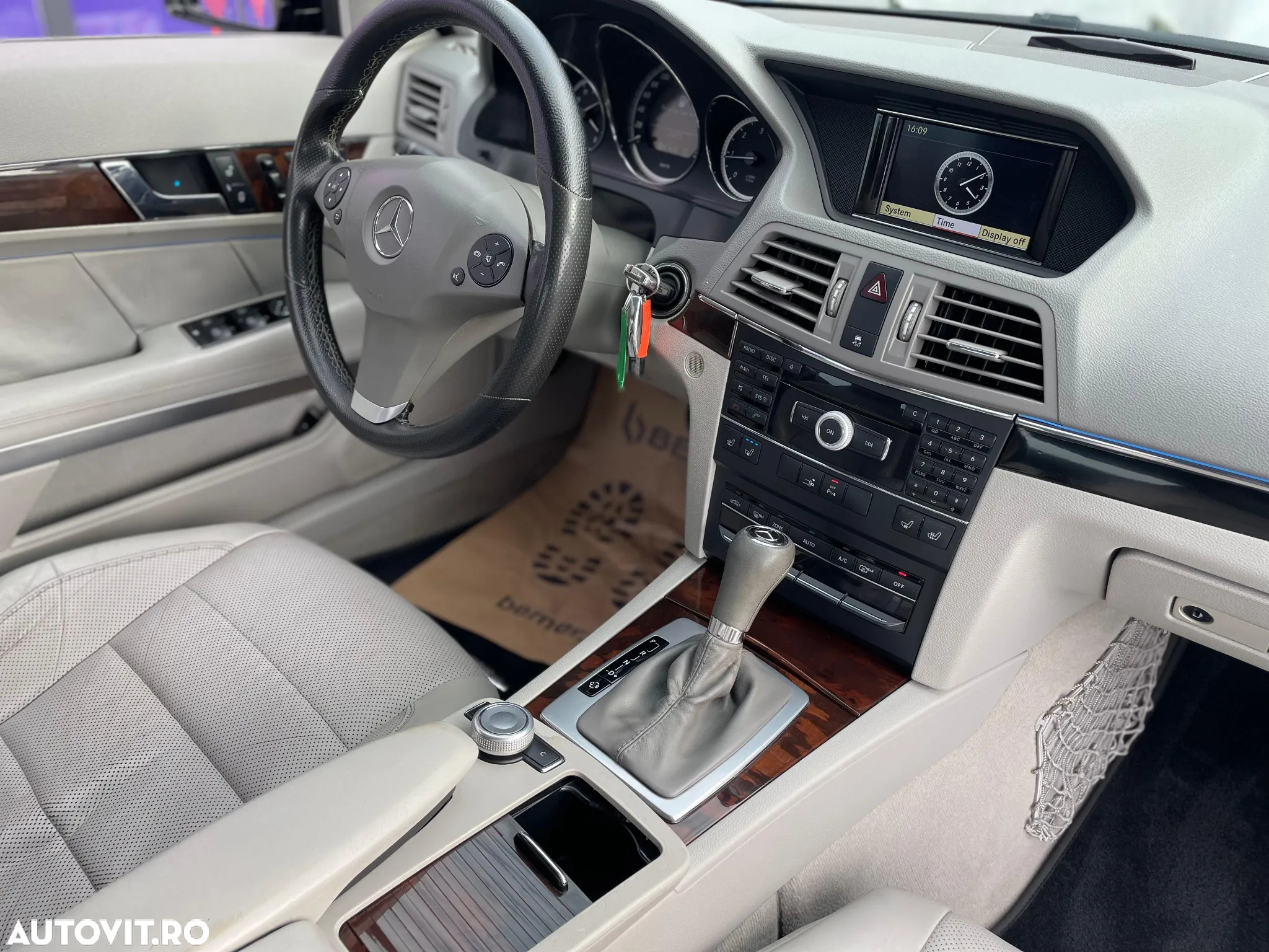 Mercedes-Benz E 250 CDI 4Matic 7G-TRONIC Elegance - 20