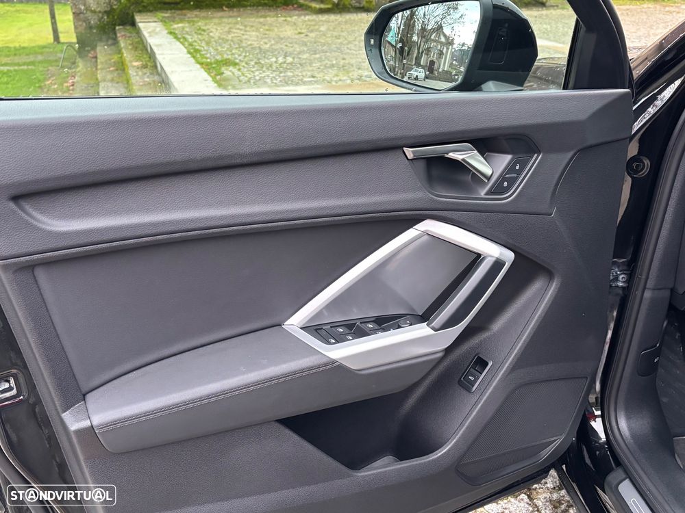 Audi Q3 Sportback 35 TDI S tronic S line - 9