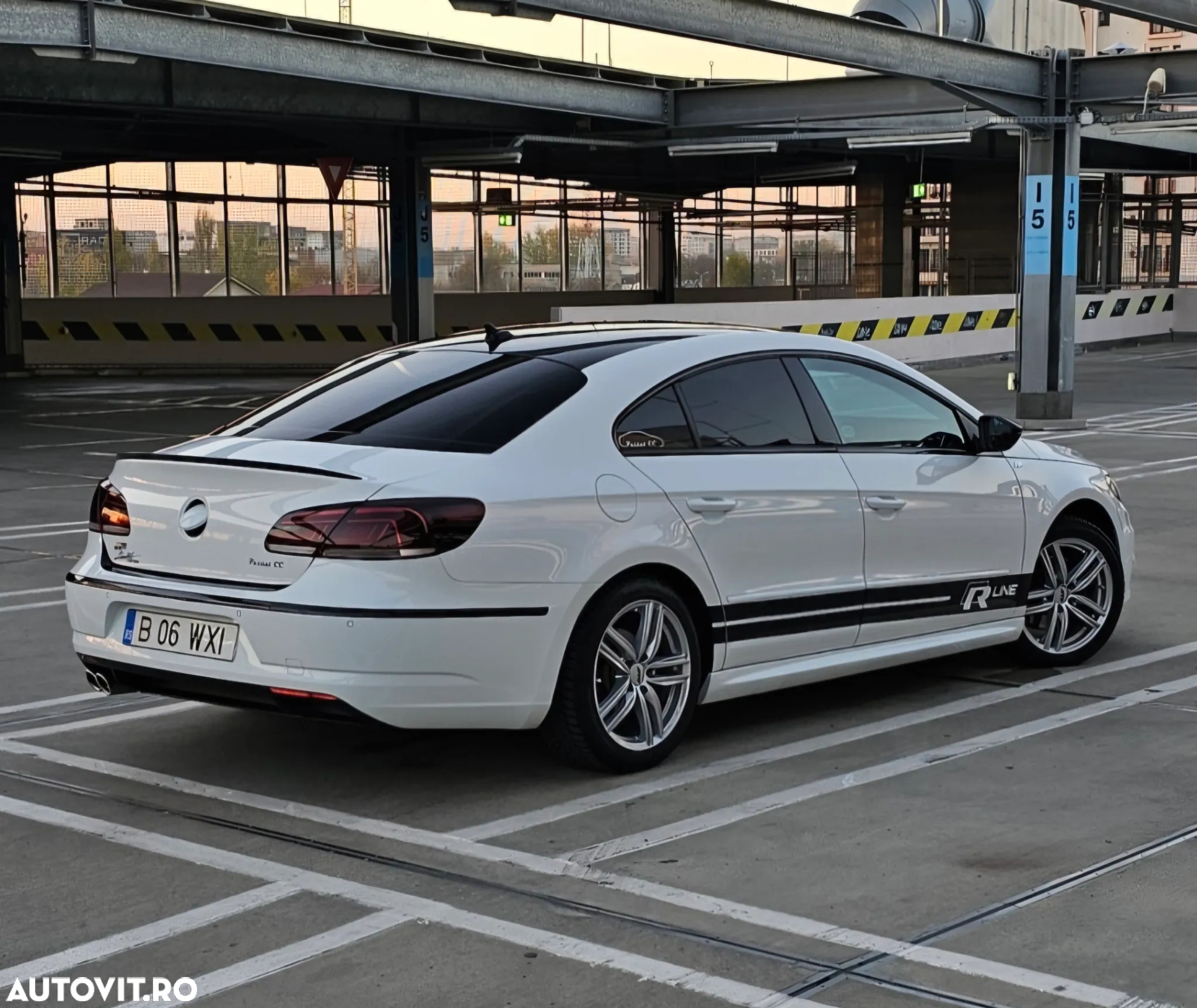 Volkswagen Passat CC 2.0 TDI DSG BMT - 13