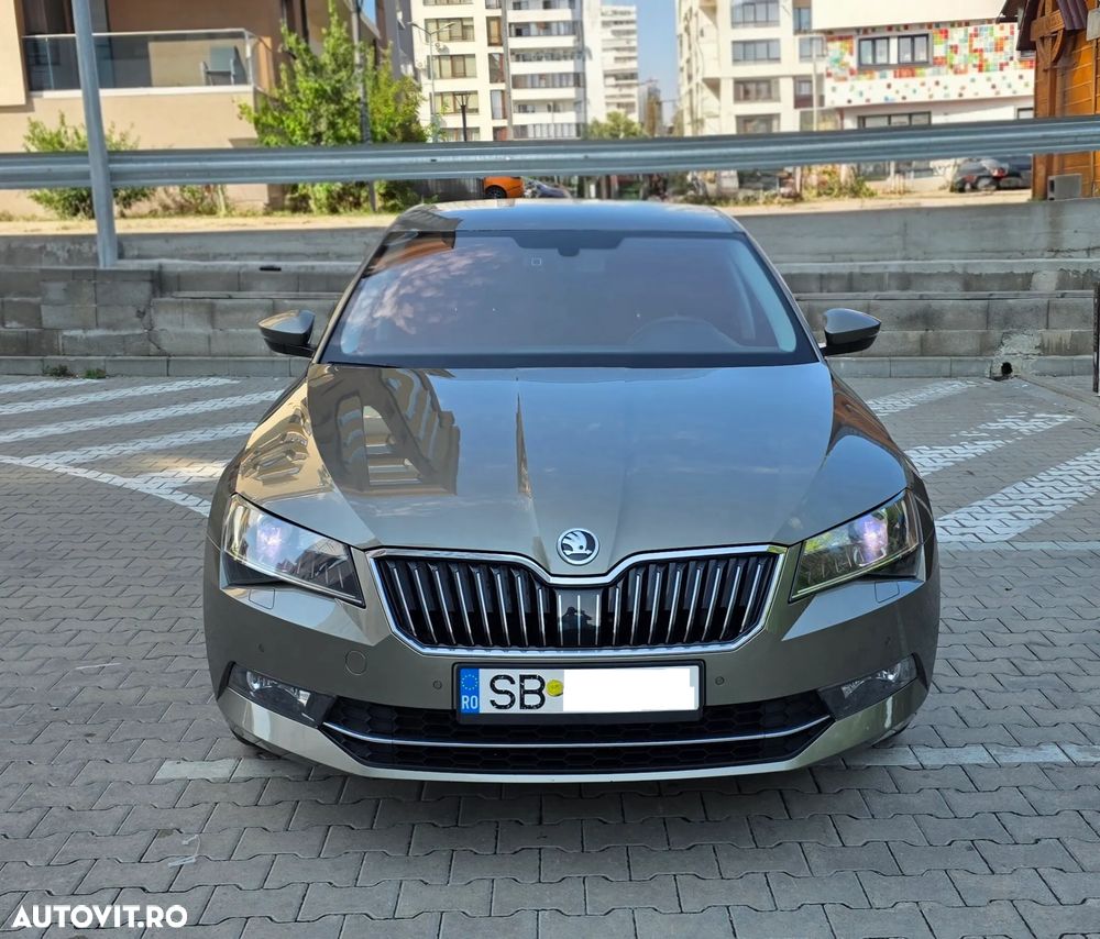 Skoda Superb 2.0 TDI Ambition - 3