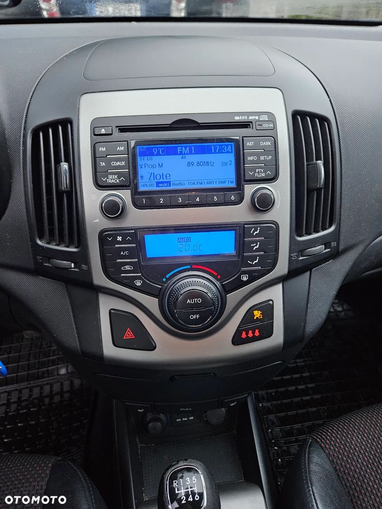 Hyundai i30 1.6 CRDi Base - 4