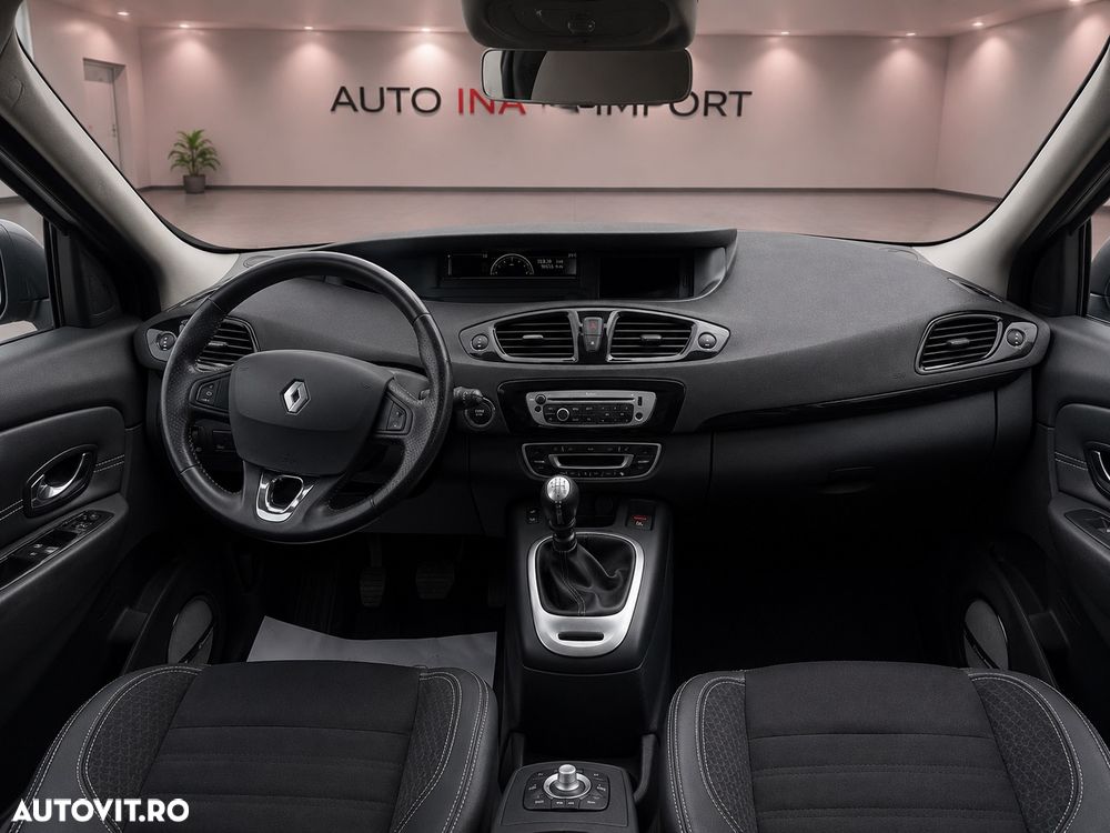 Renault Grand Scenic - 6