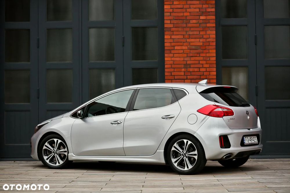 Kia Ceed Cee'd 1.6 CRDi GT Line - 13
