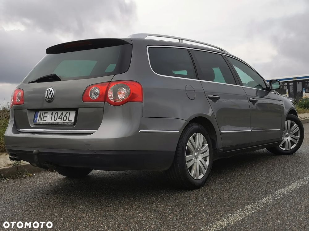 Volkswagen Passat 2.0 TDI Highline DSG - 4
