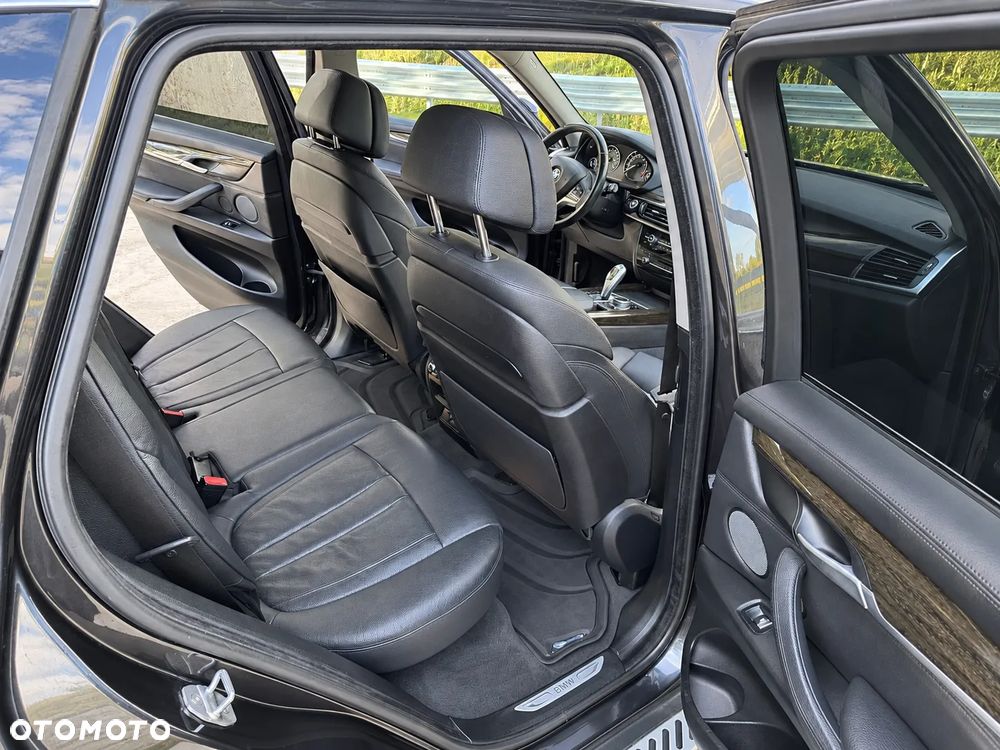 BMW X5 3.5i xDrive - 19