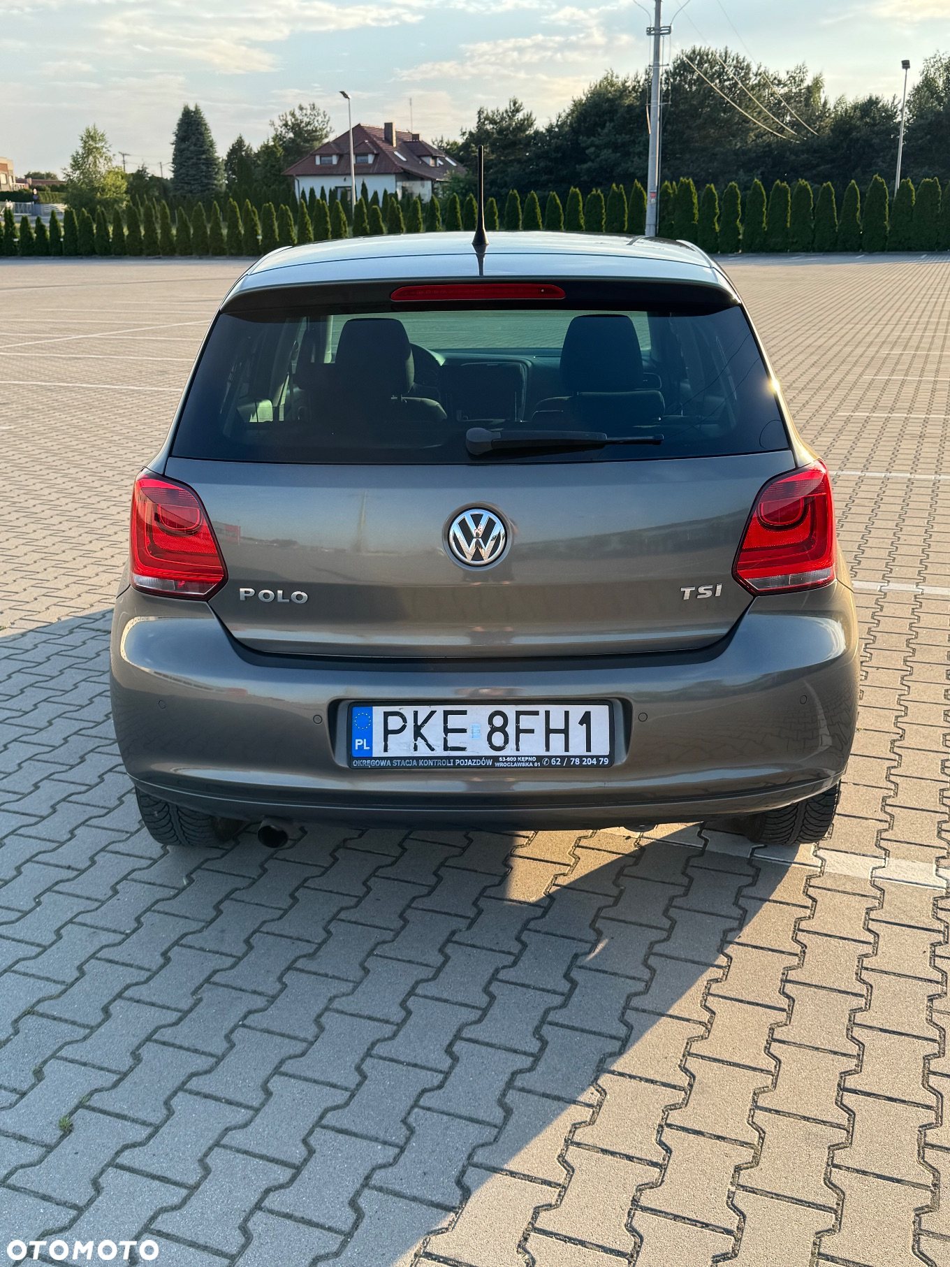 Volkswagen Polo 1.2 TSI MATCH - 17