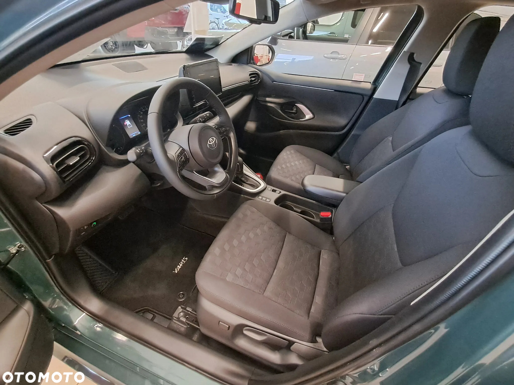 Toyota Yaris Hybrid 1.5 Comfort - 8