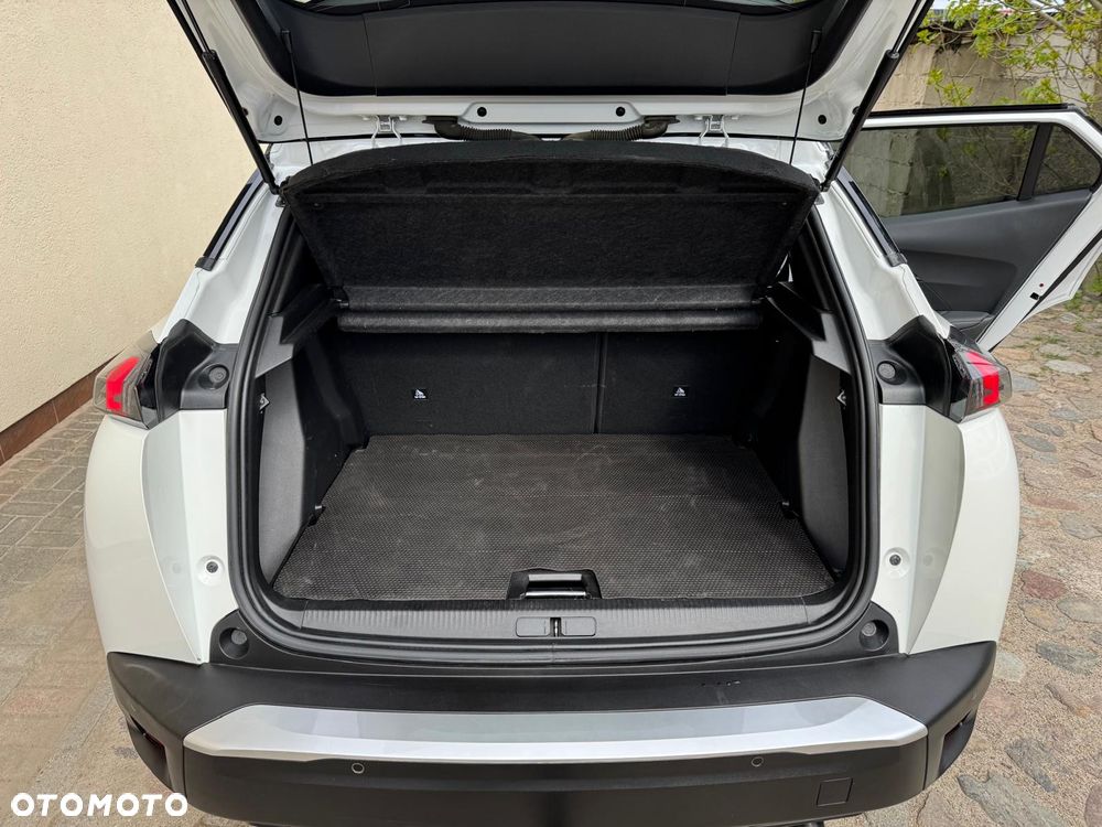 Peugeot 2008 1.5 BlueHDi GT Line S&S EAT8 - 31