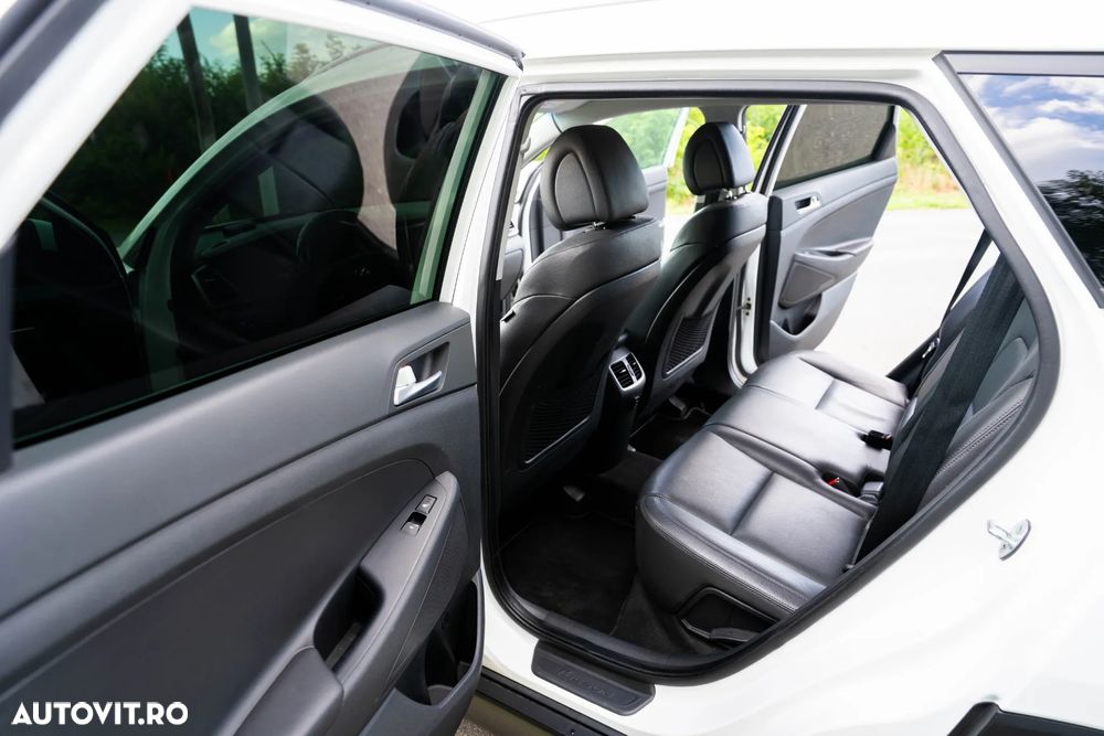 Hyundai Tucson 2.0 CRDI 4WD 6AT Luxury+ - 8