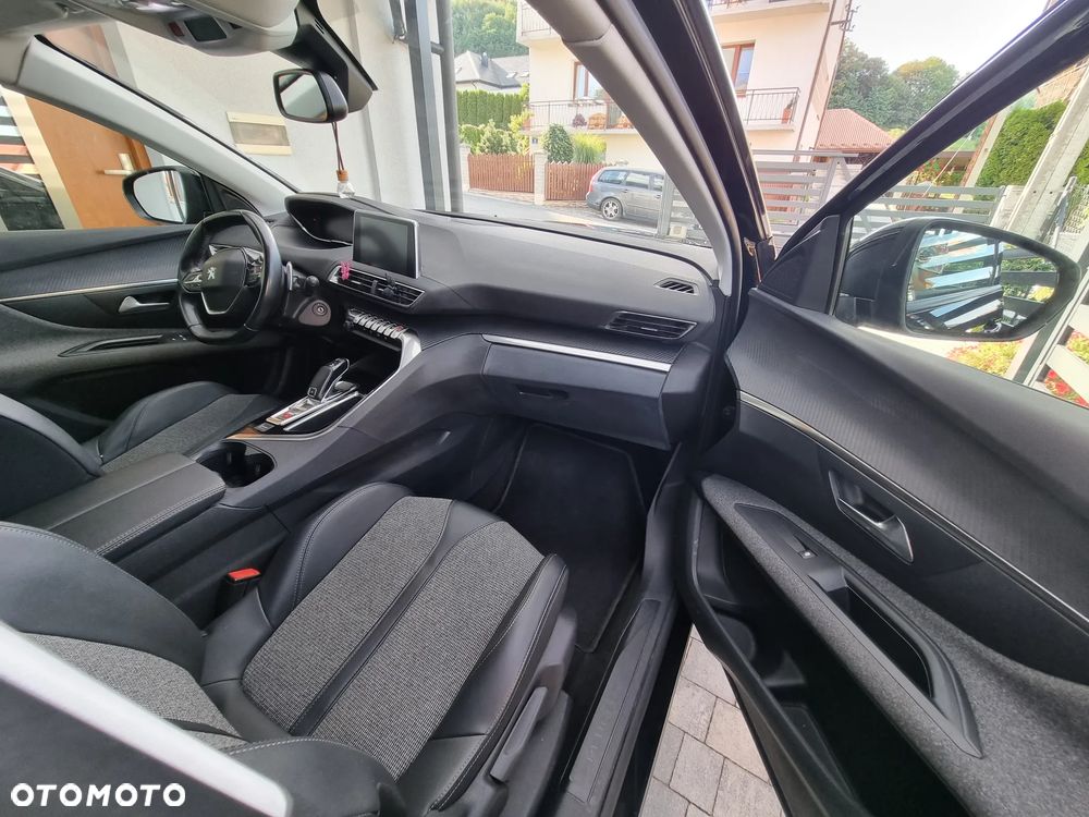 Peugeot 3008 1.2 PureTech GPF Crossway S&S EAT8 - 16