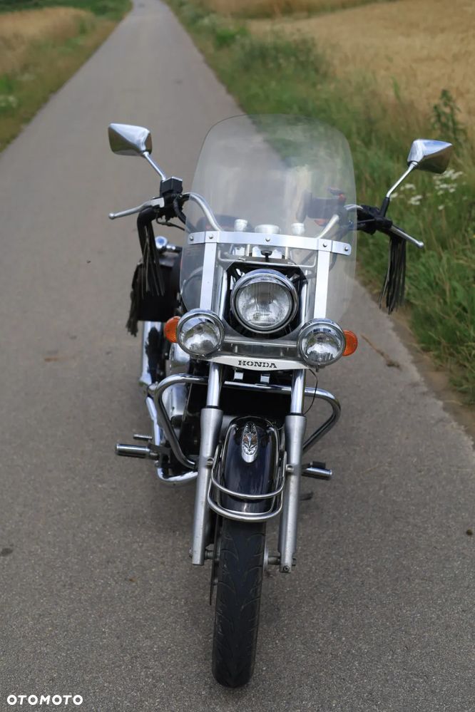 Honda VT - 17