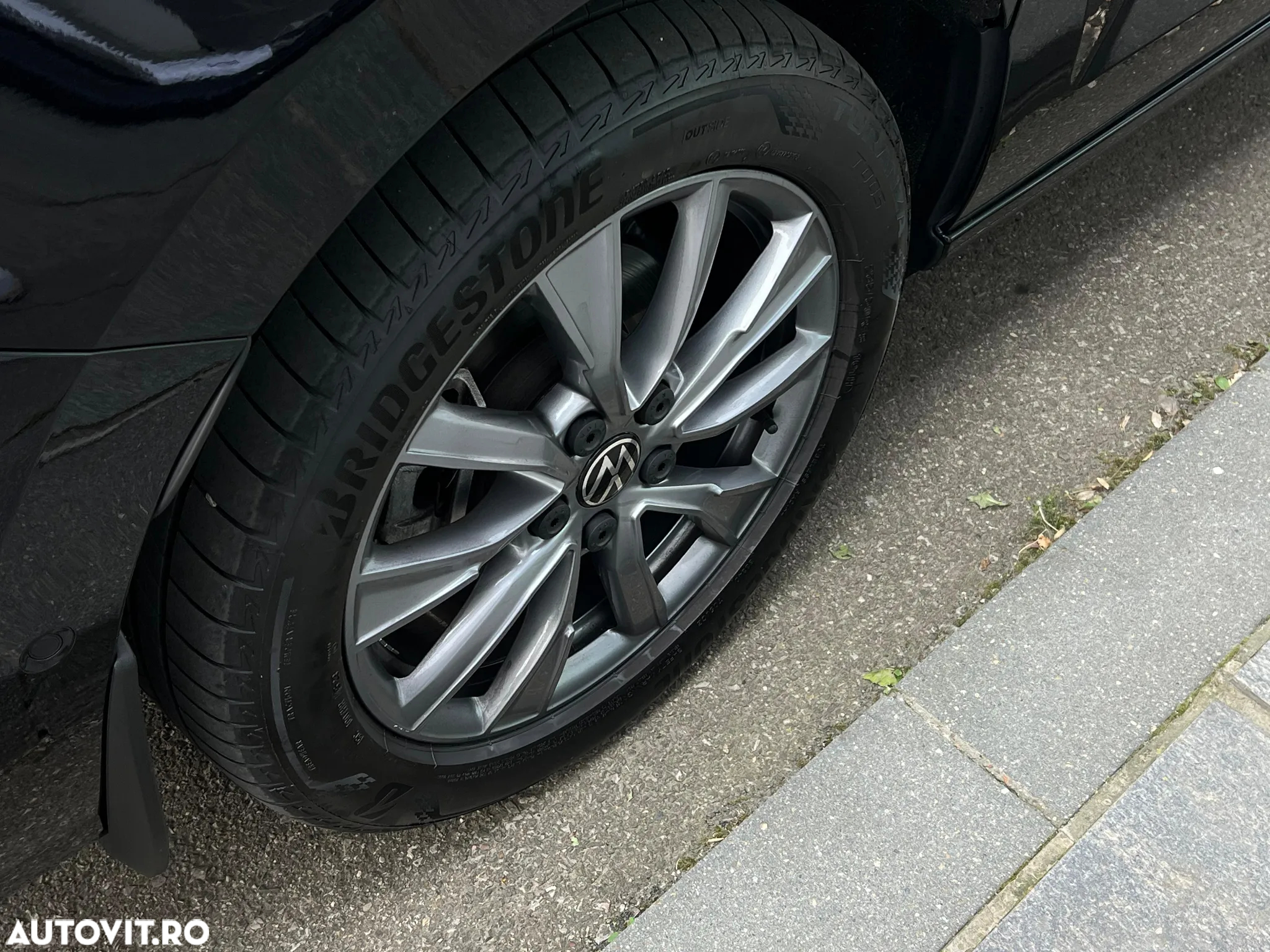 Volkswagen Multivan L 2.0 TSI DSG 150KW Style - 37