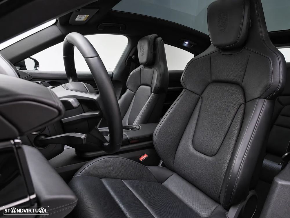 Porsche Taycan Turbo - 6