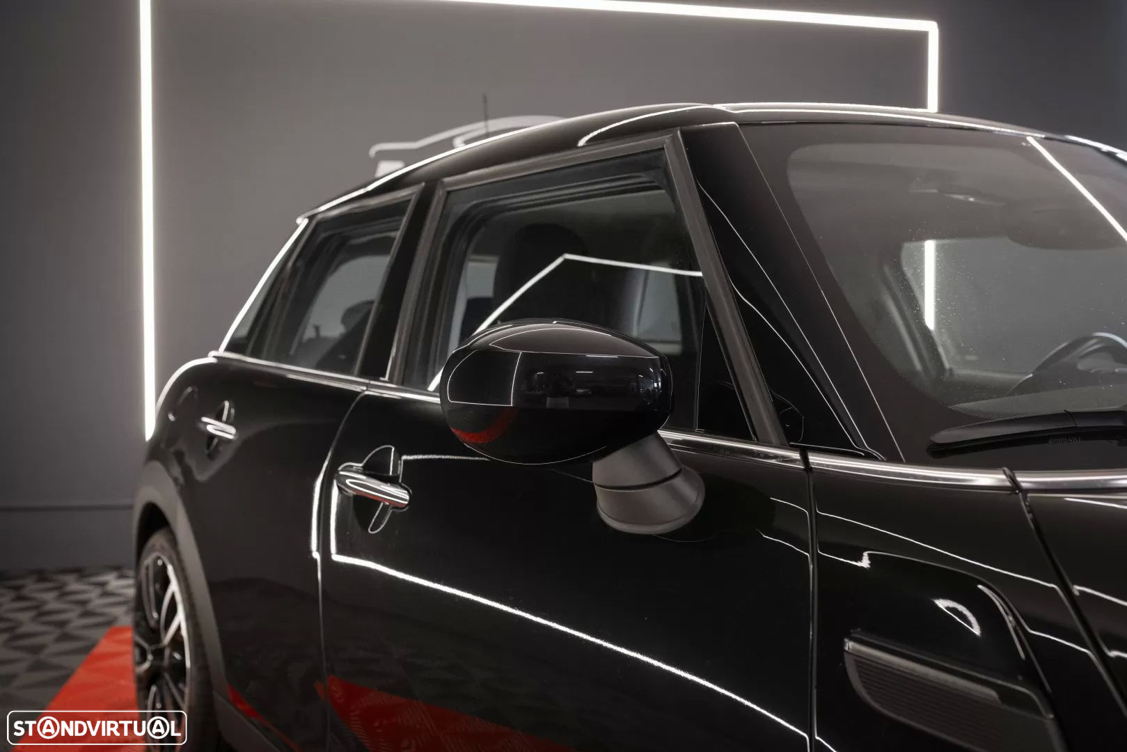 MINI 5 Portas One Sport Edition - 18