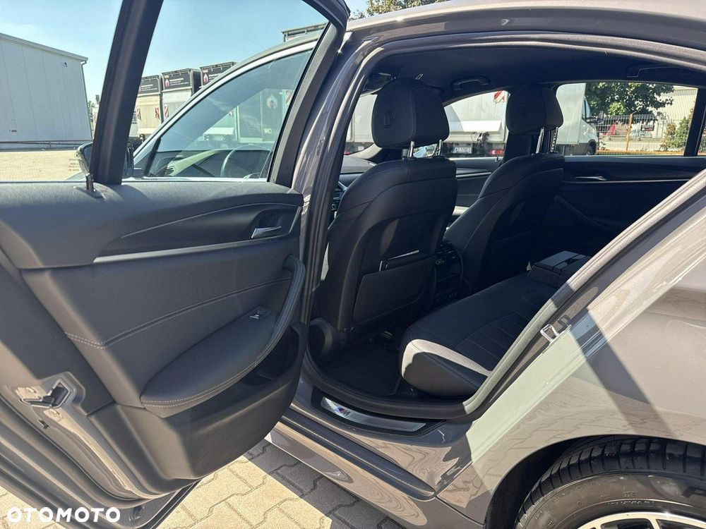 BMW Seria 5 - 14