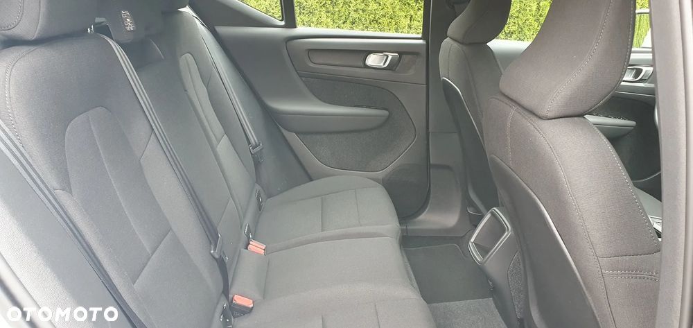 Volvo XC 40 T3 Momentum Core - 40