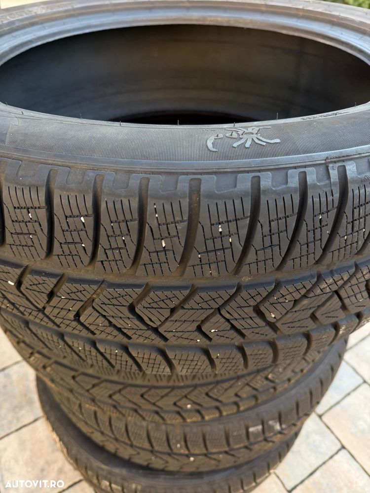 Volkswagen Tiguan - 19