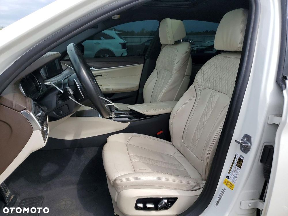 BMW Seria 5 540i GPF M Sport sport - 9