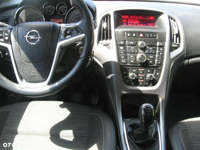 Opel Astra 1.6 Active EU6 - 19