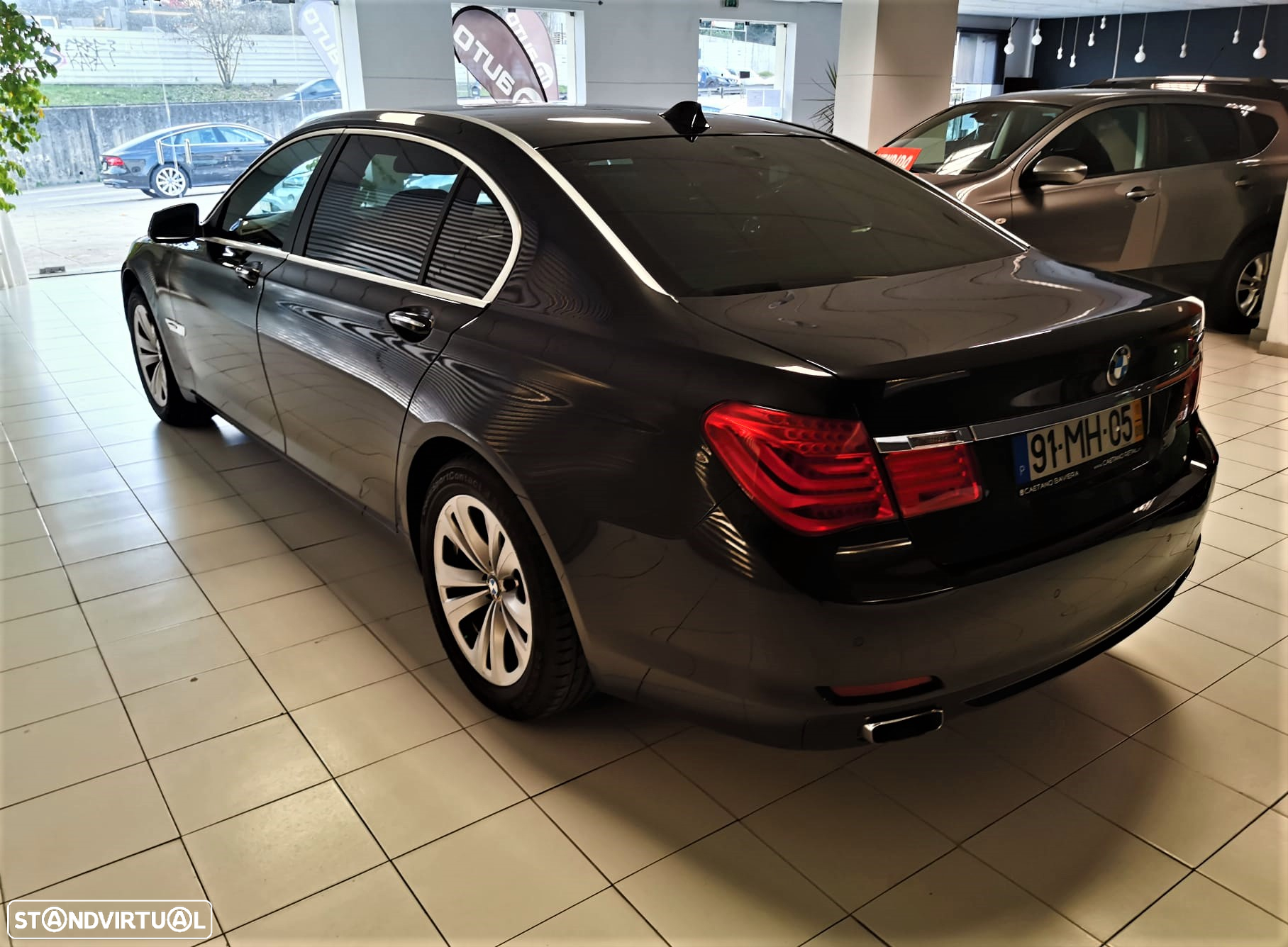 BMW 740 Li - 5