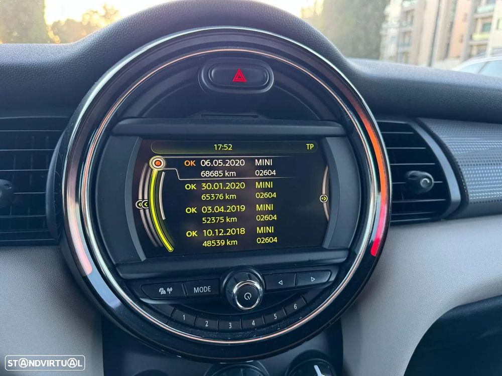 MINI 3 Portas One - 24
