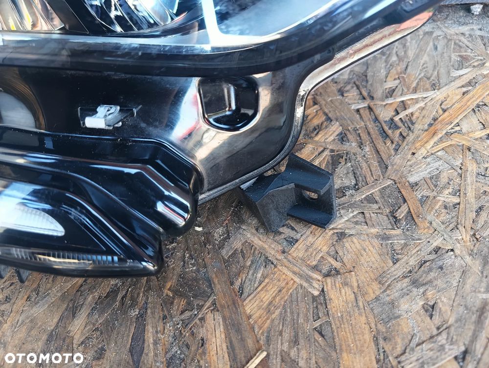 Lampa prawa Full LED Renault Captur II 2 2019-2024 260104900R - 7