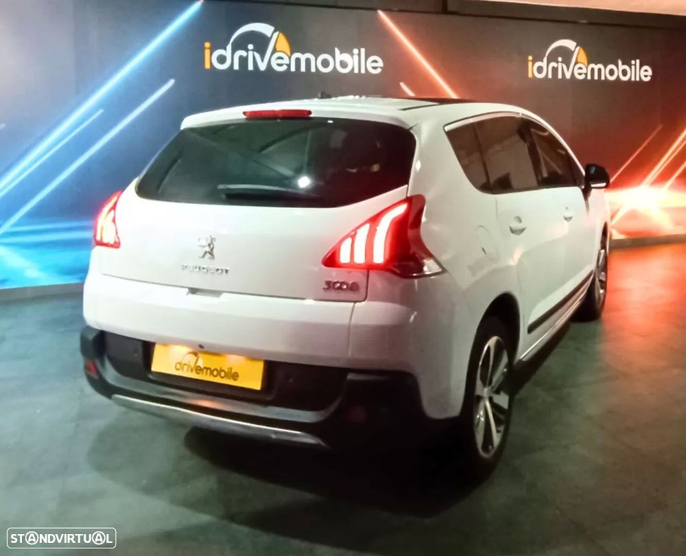 Peugeot 3008 1.2 PureTech Allure - 12
