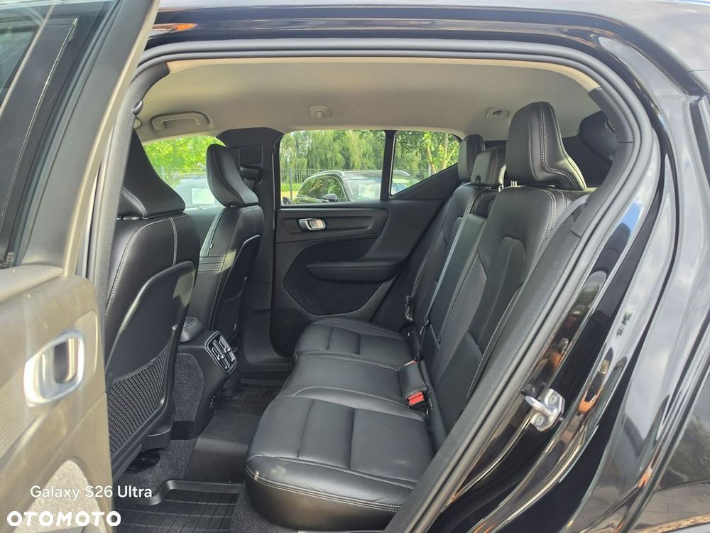 Volvo XC 40 - 30