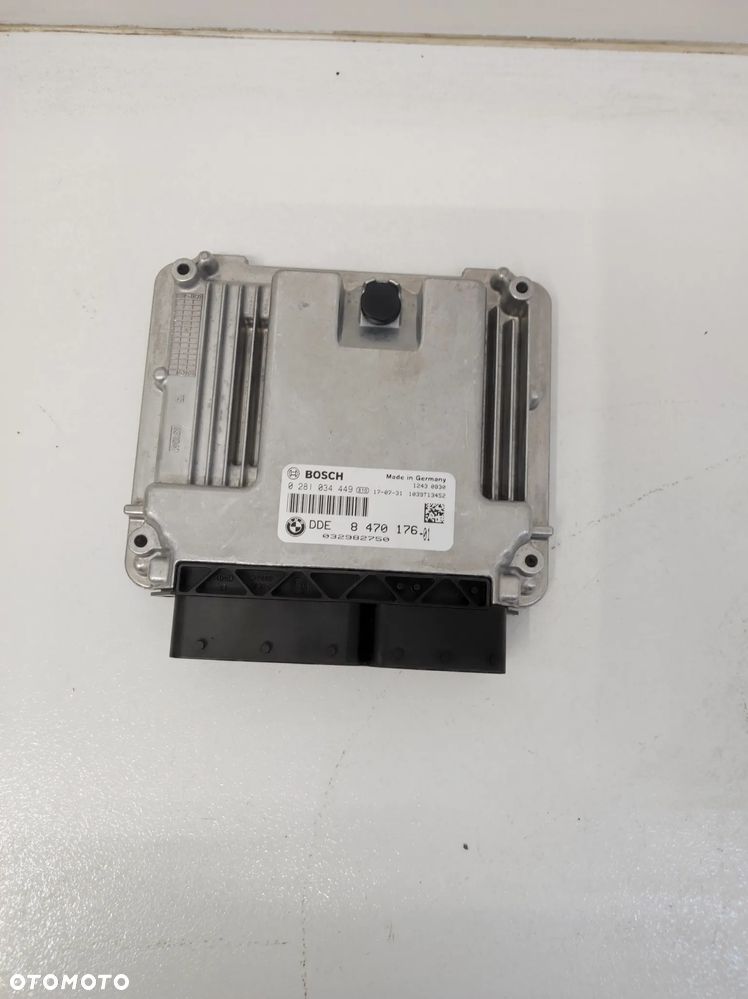 Komputer sterownik silnika BMW III 3 GT F34 lift 2.0D - 2