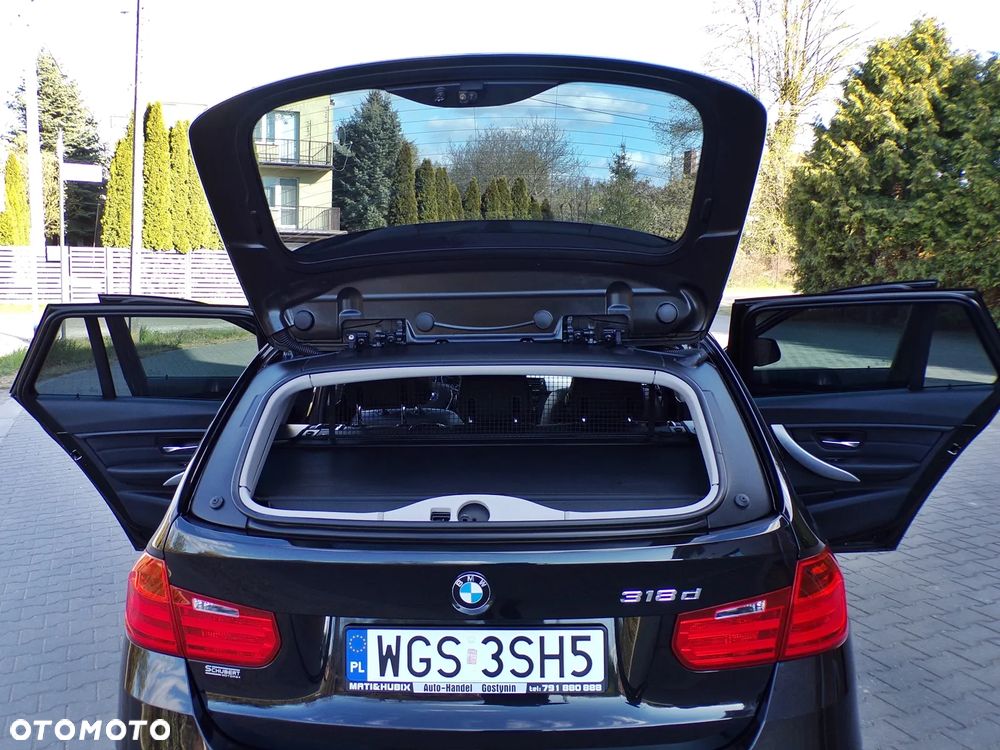 BMW Seria 3 318d Blue Performance Modern Line - 30