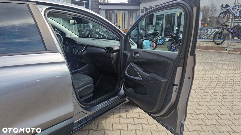 Opel Crossland X 1.2 T Enjoy S&S - 21