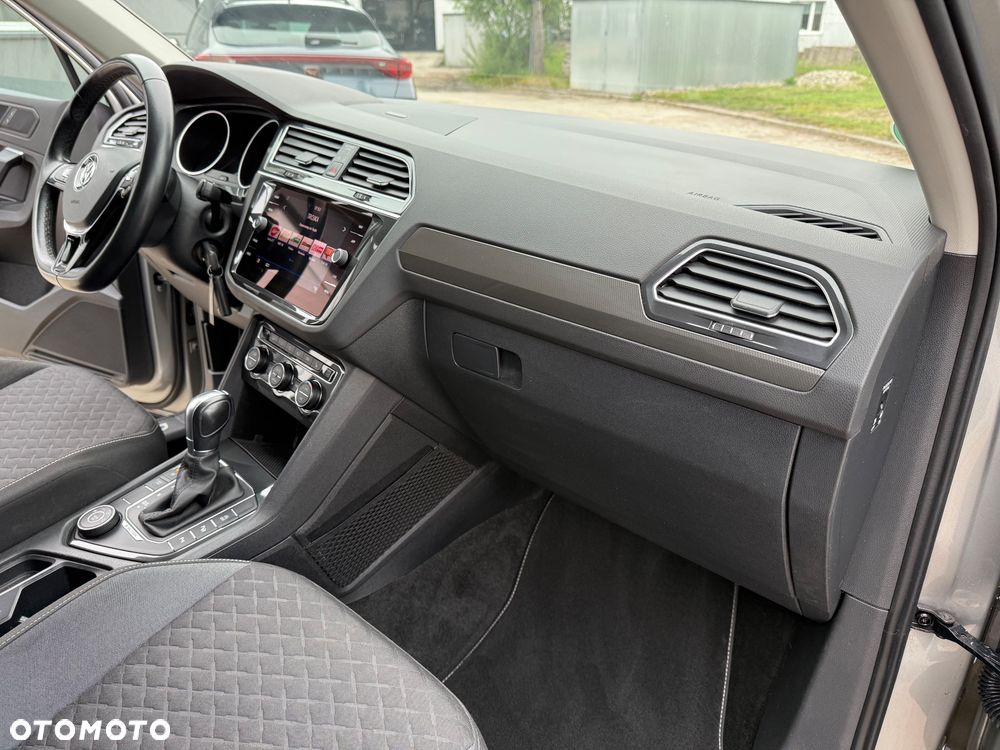 Volkswagen Tiguan 2.0 TDI SCR 4Motion DSG Join - 23