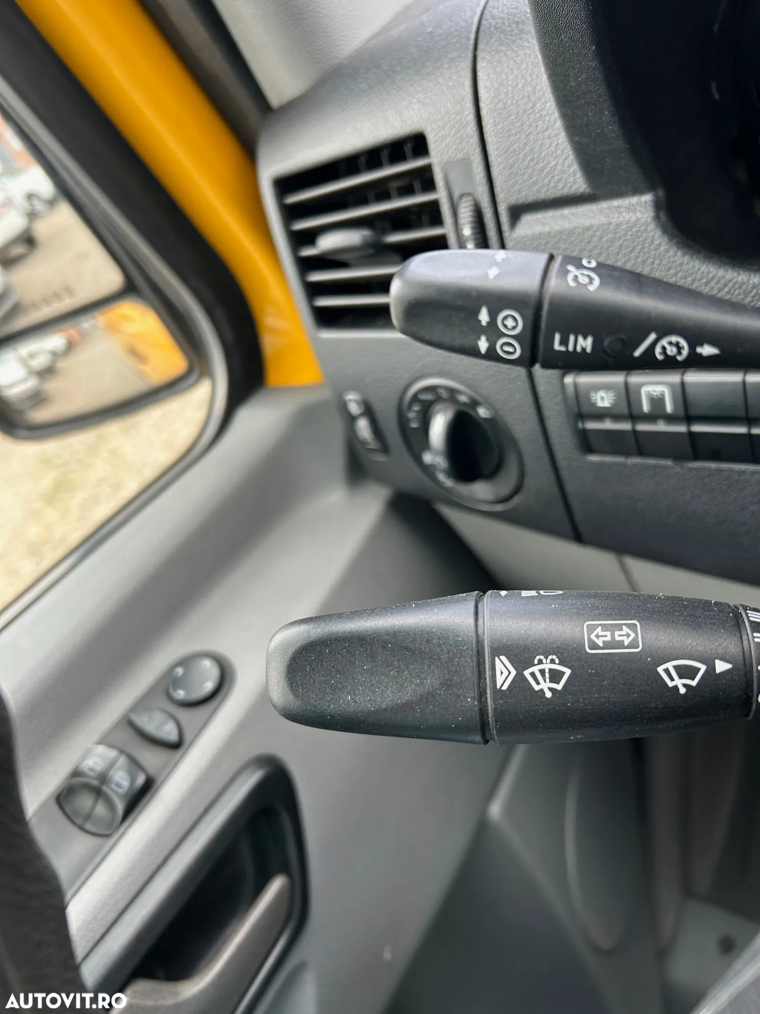 Volkswagen Crafter - 11