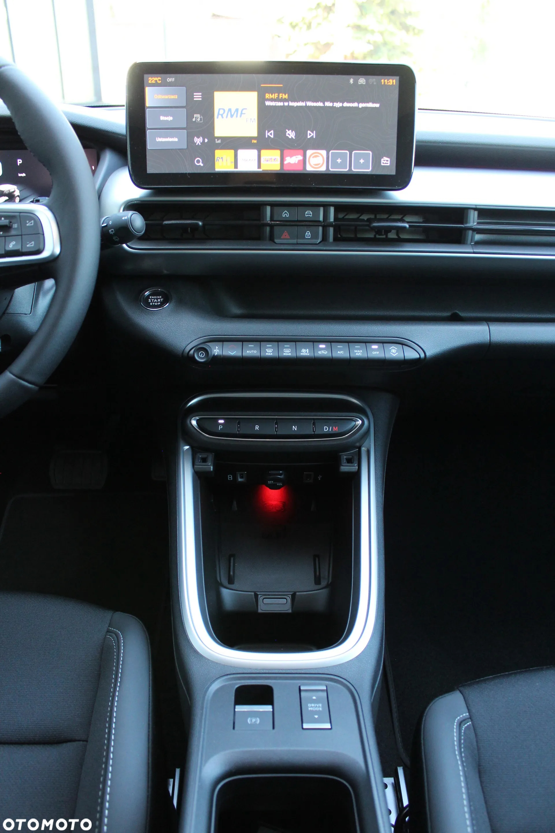 Jeep Avenger 1.2 T3 mHEV Altitude FWD eDCT6 - 13