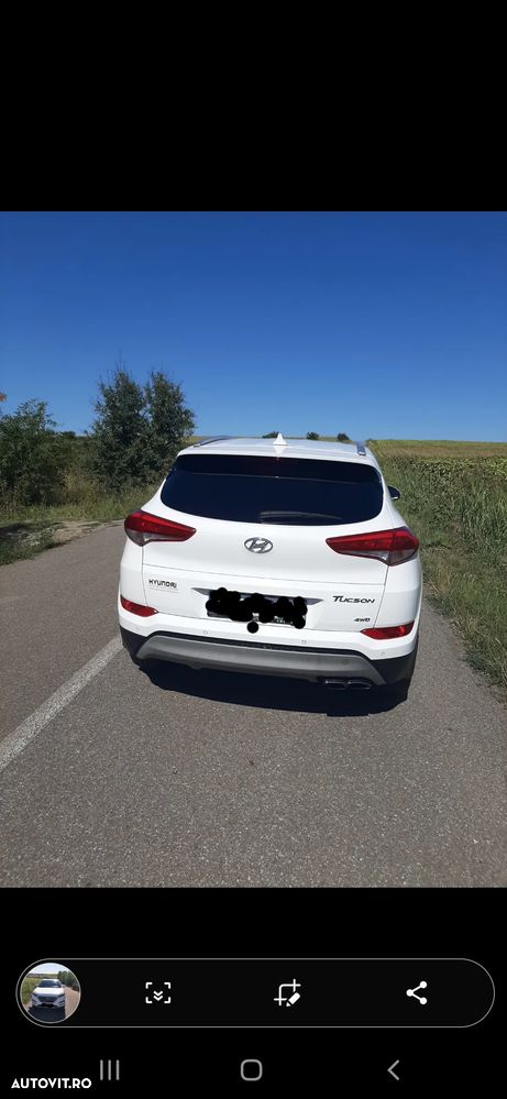 Hyundai Tucson 2.0 CRDI 4WD 6MT Luxury - 2