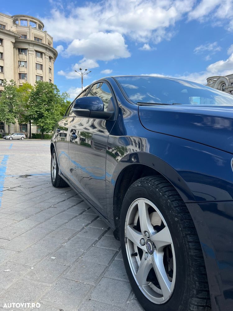 Volvo S60 D4 VEA Start-Stop Momentum - 27