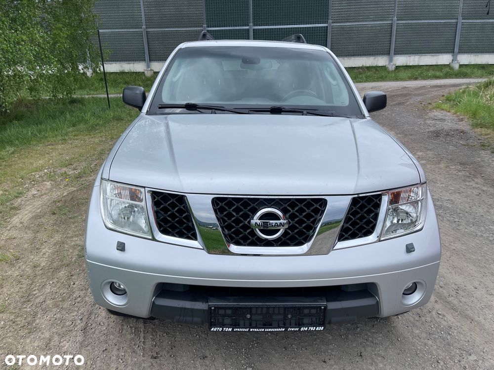 Nissan Pathfinder 2.5 DCi LE - 6