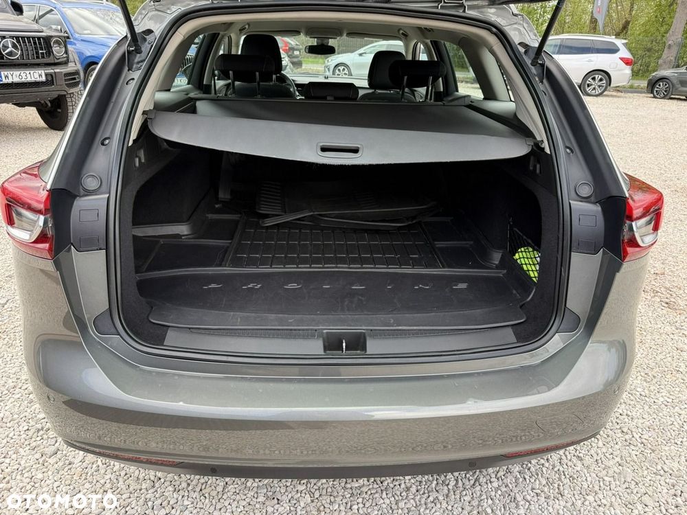 Opel Insignia - 28