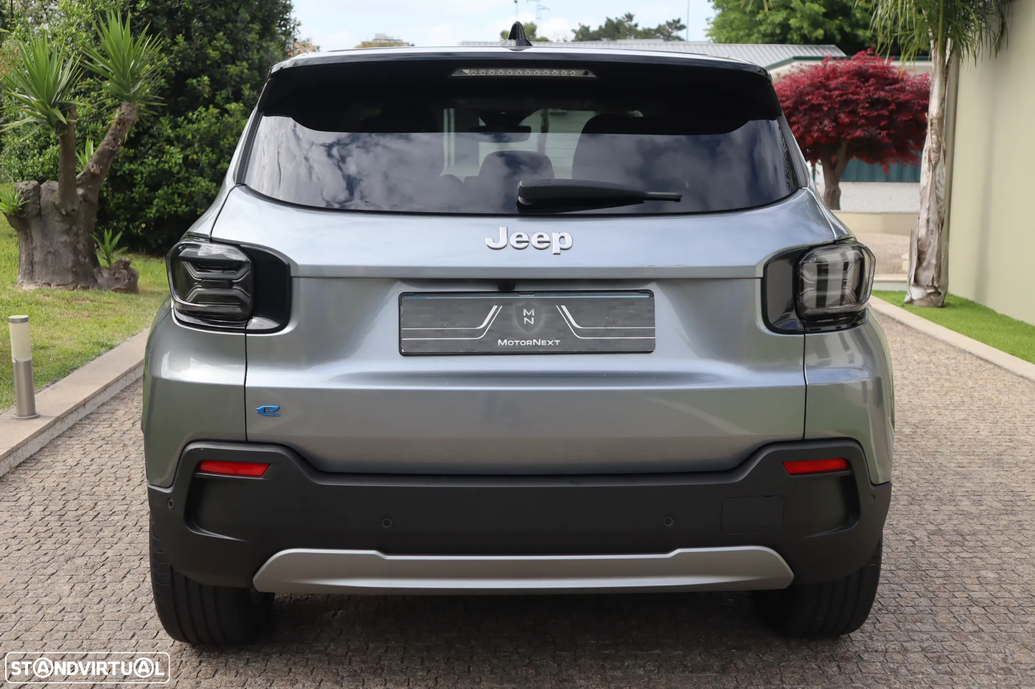 Jeep Avenger Summit - 6