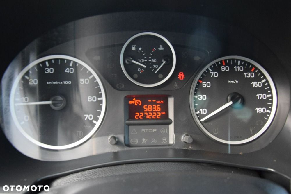 Citroën Berlingo Multispace BlueHDi 120 S&S 90 Jahre - 24