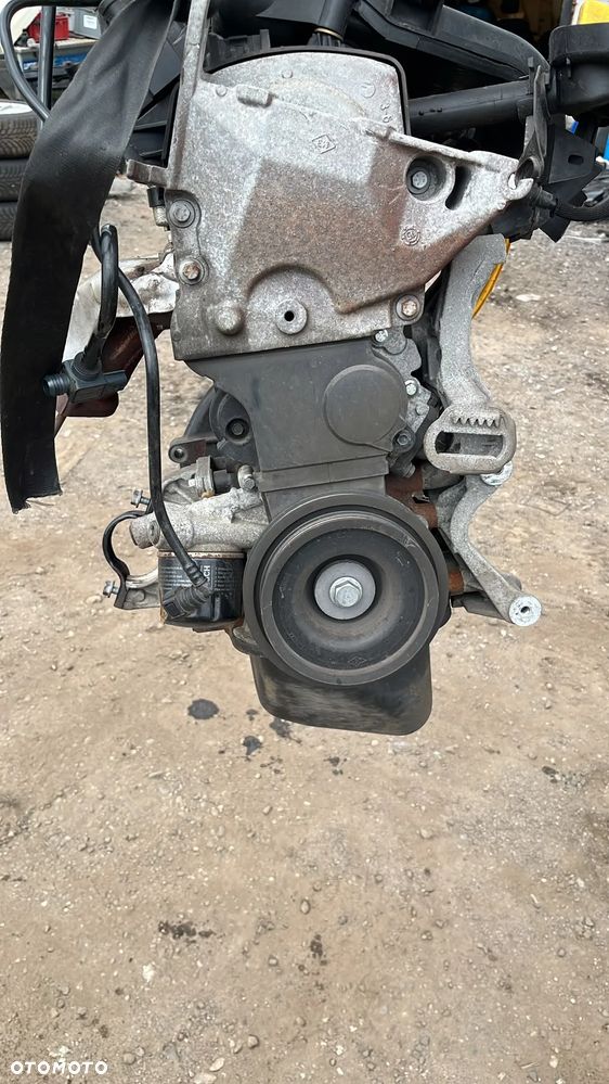 SŁUPEK SILNIKA RENAULT CLIO IV DACIA 1.2 16V D4F740 - 6