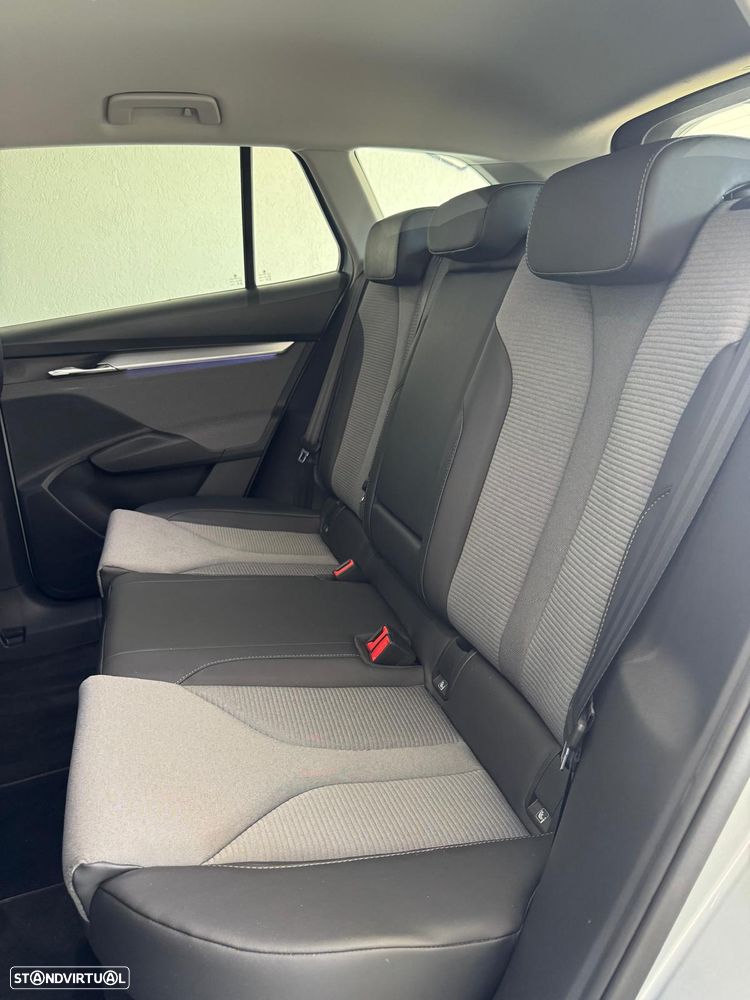Skoda Enyaq iV 60 - 21