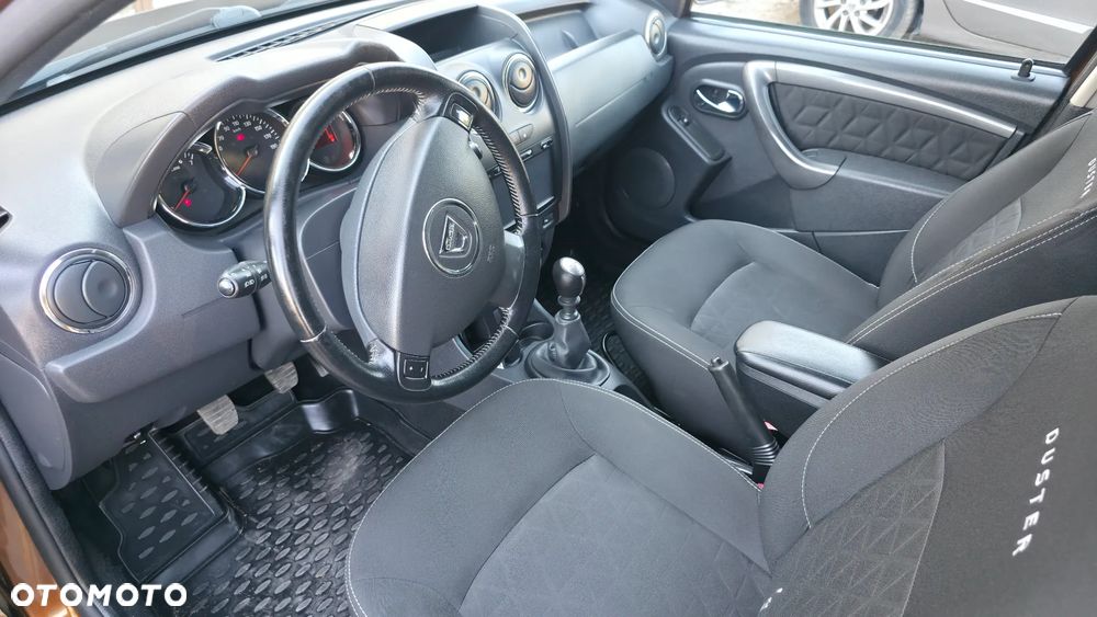 Dacia Duster 1.2 TCe Celebration - 12