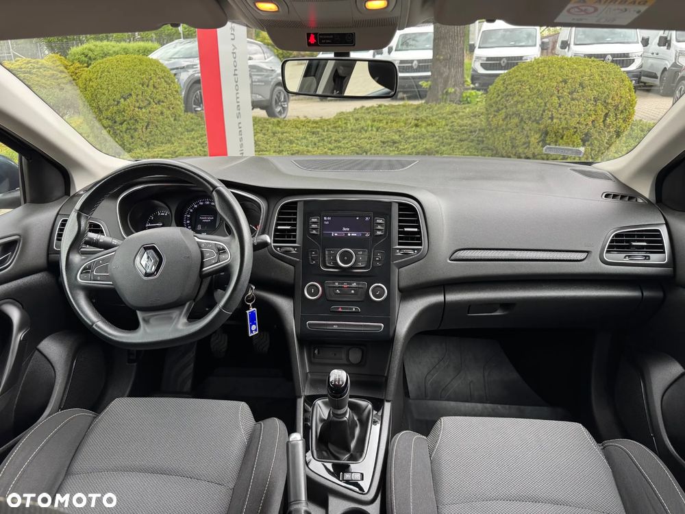 Renault Megane 1.6 SCe Life - 12
